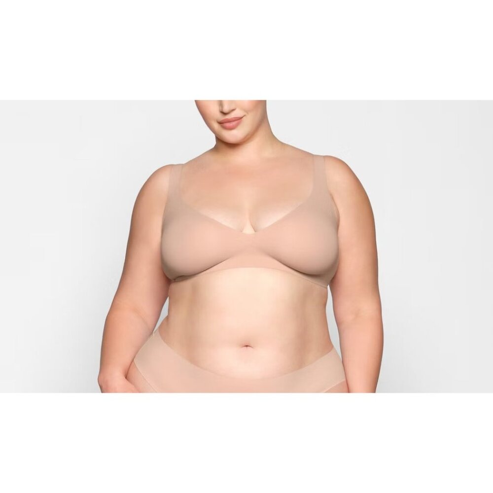 New Skims Bra 4X Mica Tan Plunge Naked Bralette Wire Free Back Closure Plus Size